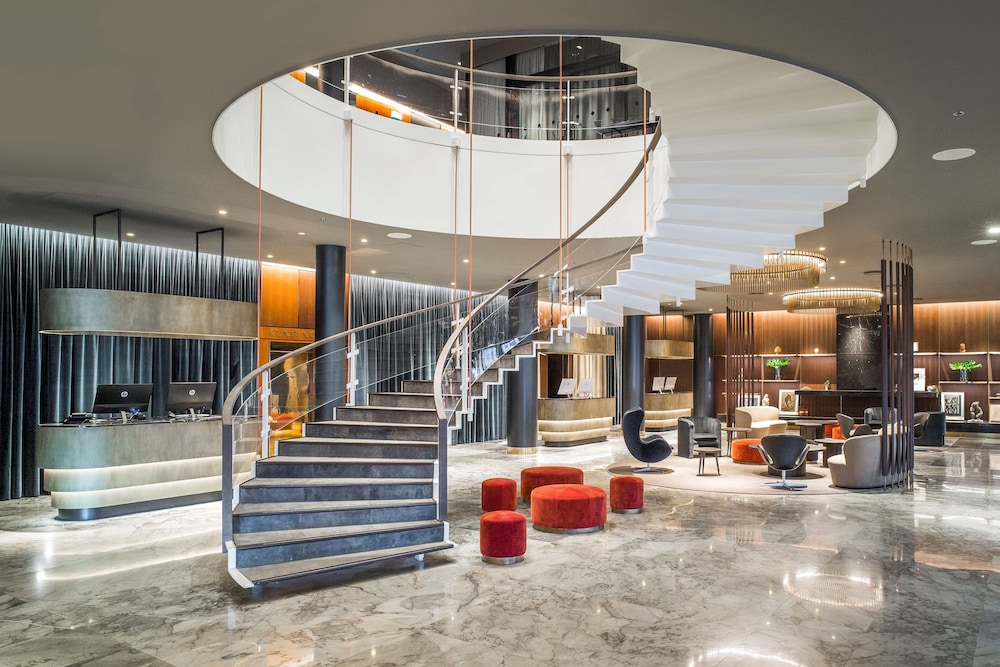 RADISSON COLLECTION ROYAL HOTEL, COPENHAGEN 67/72