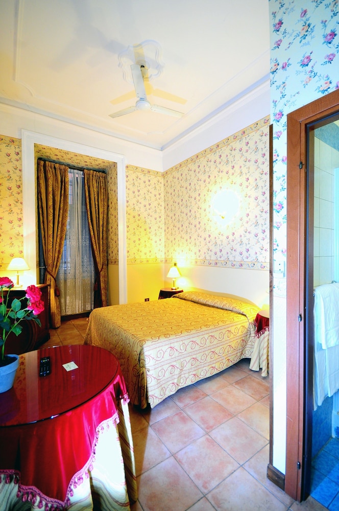 غرفة بسرير مزدوج أو سريرين منفصلين، Hotel Sweet Home 2/4