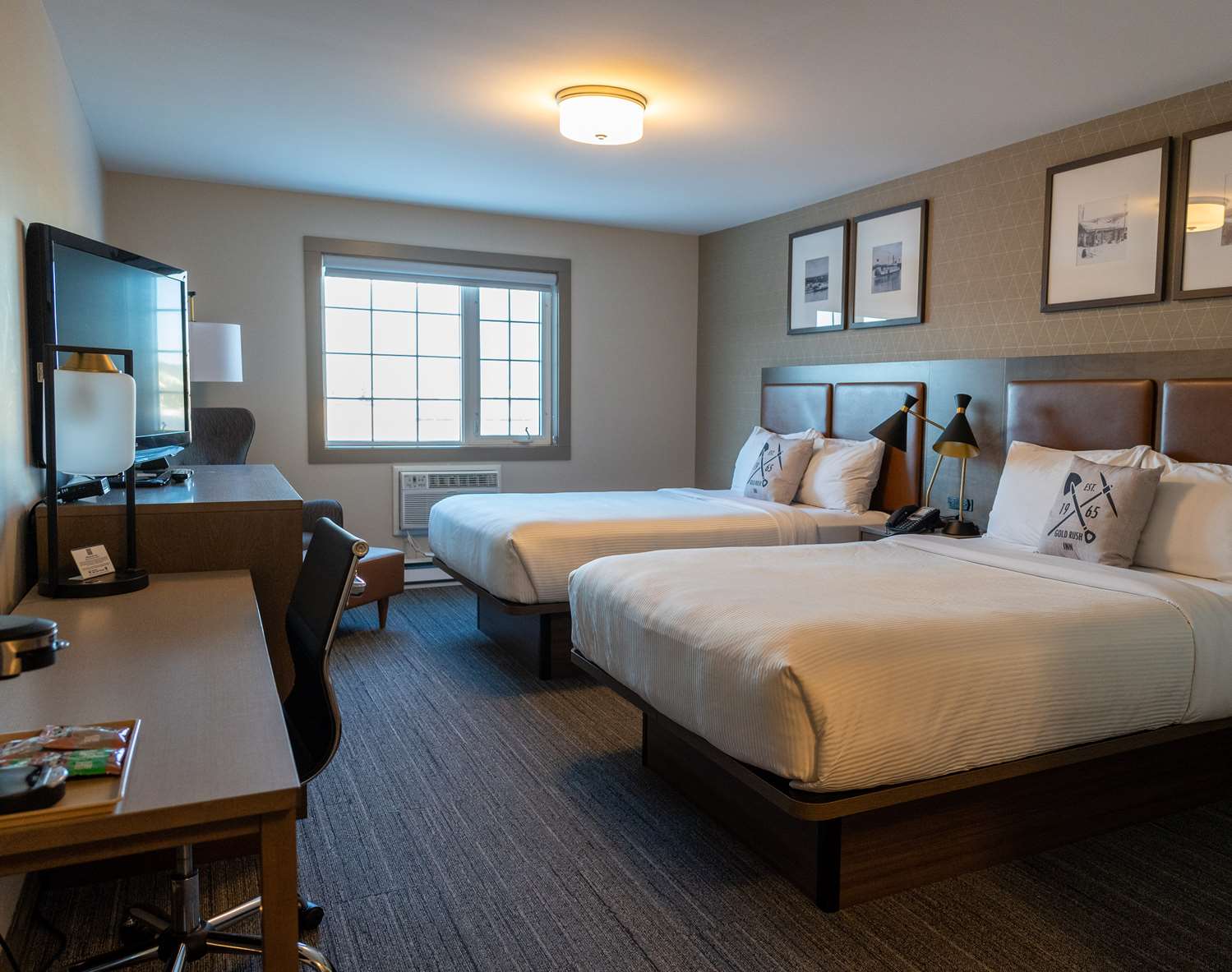 غرفة بسريرين مزدوجين، Best Western Gold Rush Inn 2/3