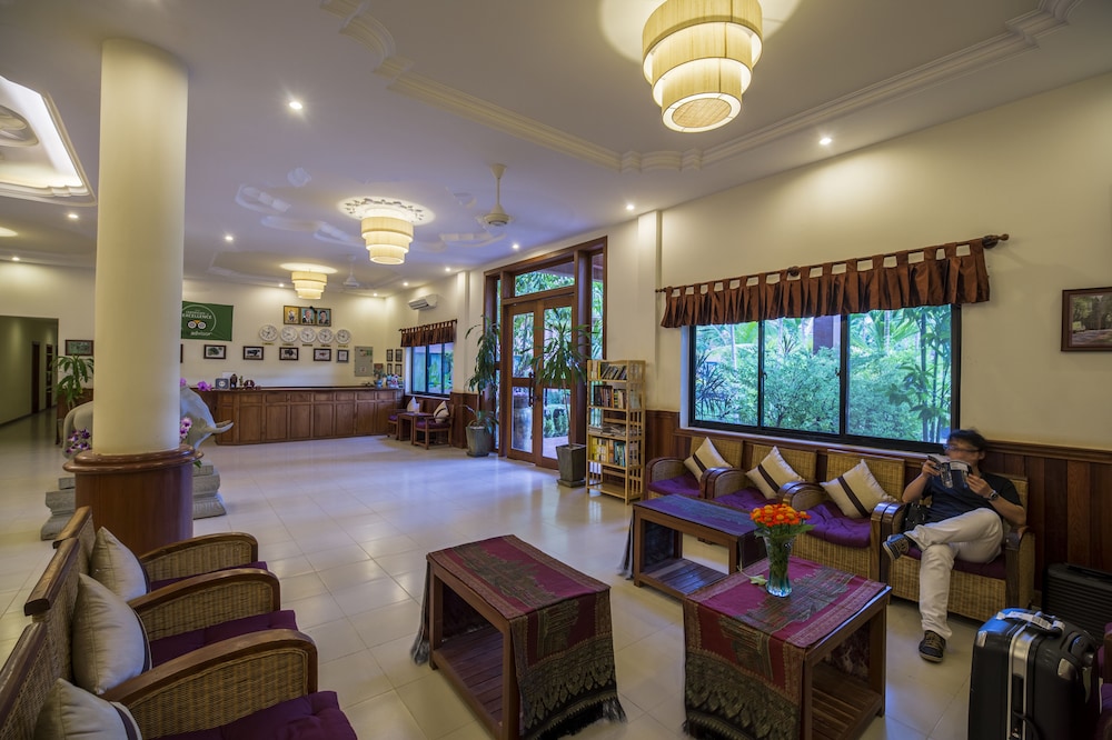Kouprey Hotel 10/71