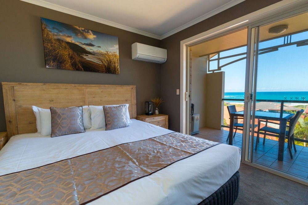 Beach Haven Executive Apartments 14/42