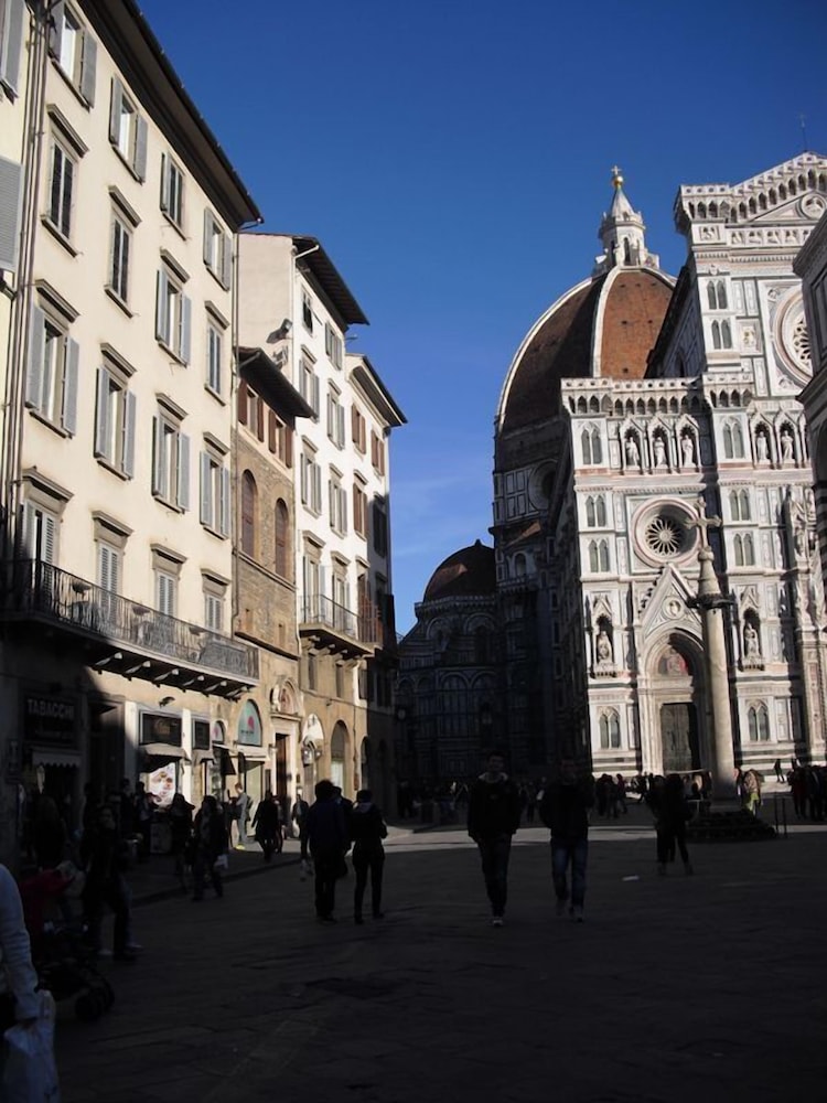 Duomo View 4/69