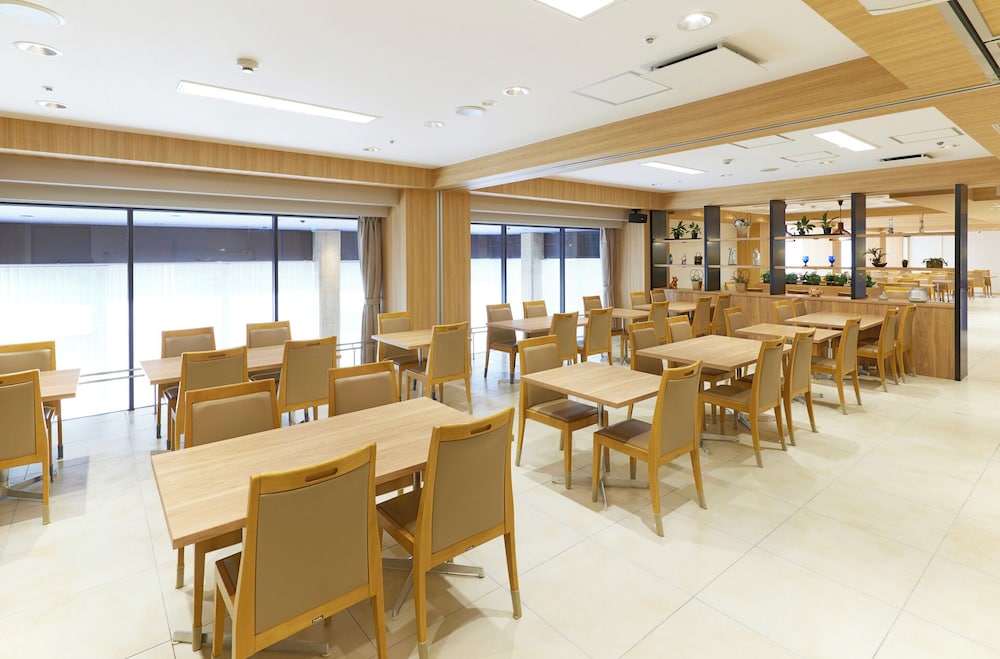 Hotel Consort Shin-Osaka 33/50