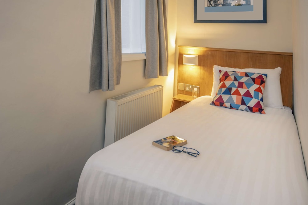 STANDARD, SINGLE BED