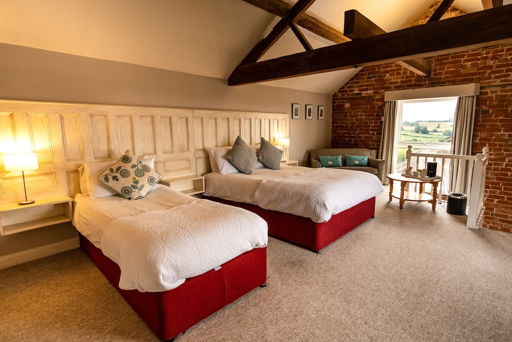 Donington Park Farmhouse Hotel 23/48