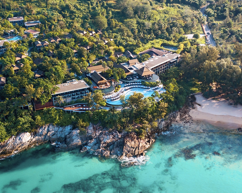 Pullman Phuket Arcadia Naithon Beach 73/75