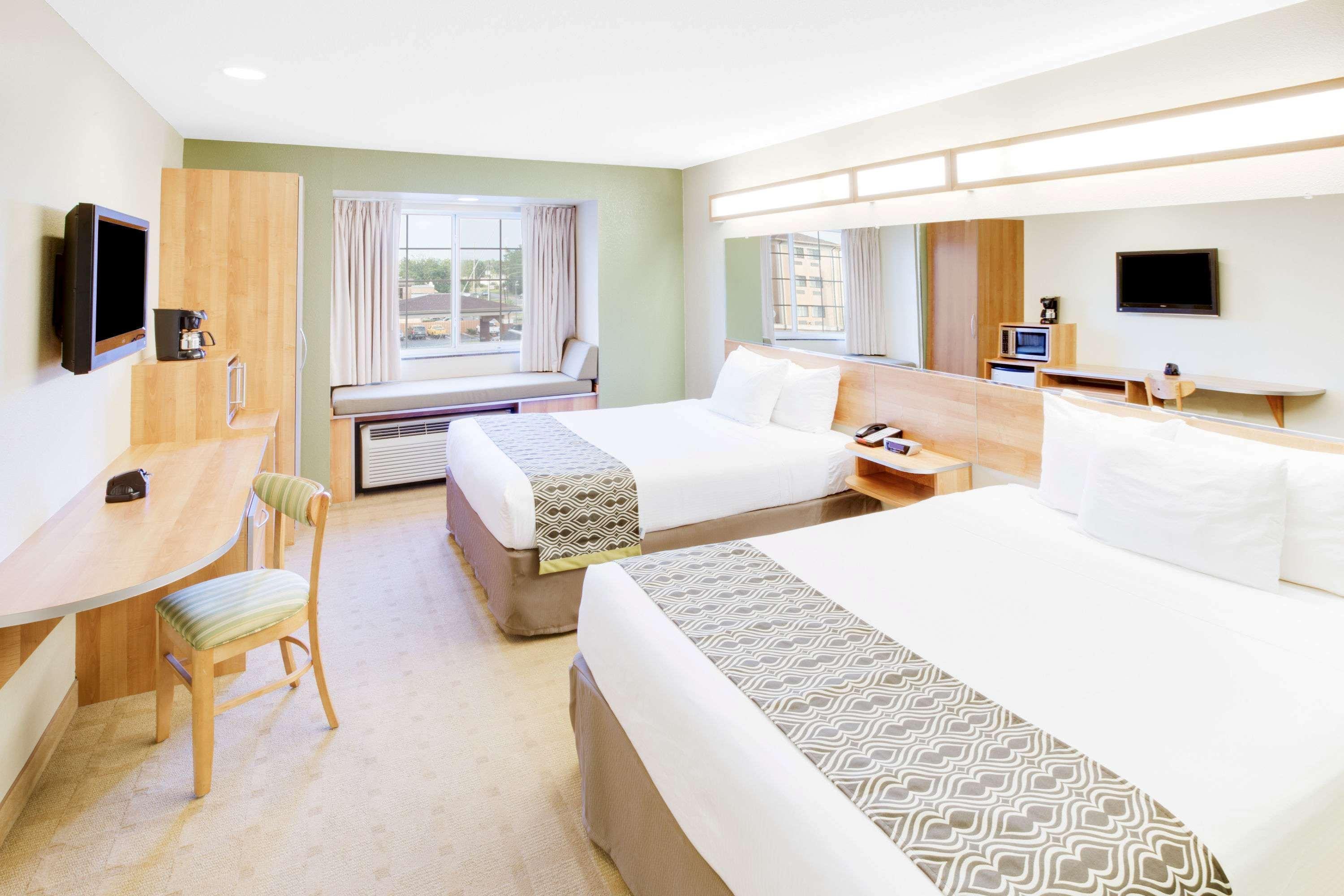 Microtel Inn & Suites by Wyndham Saraland/North Mobile 4/16