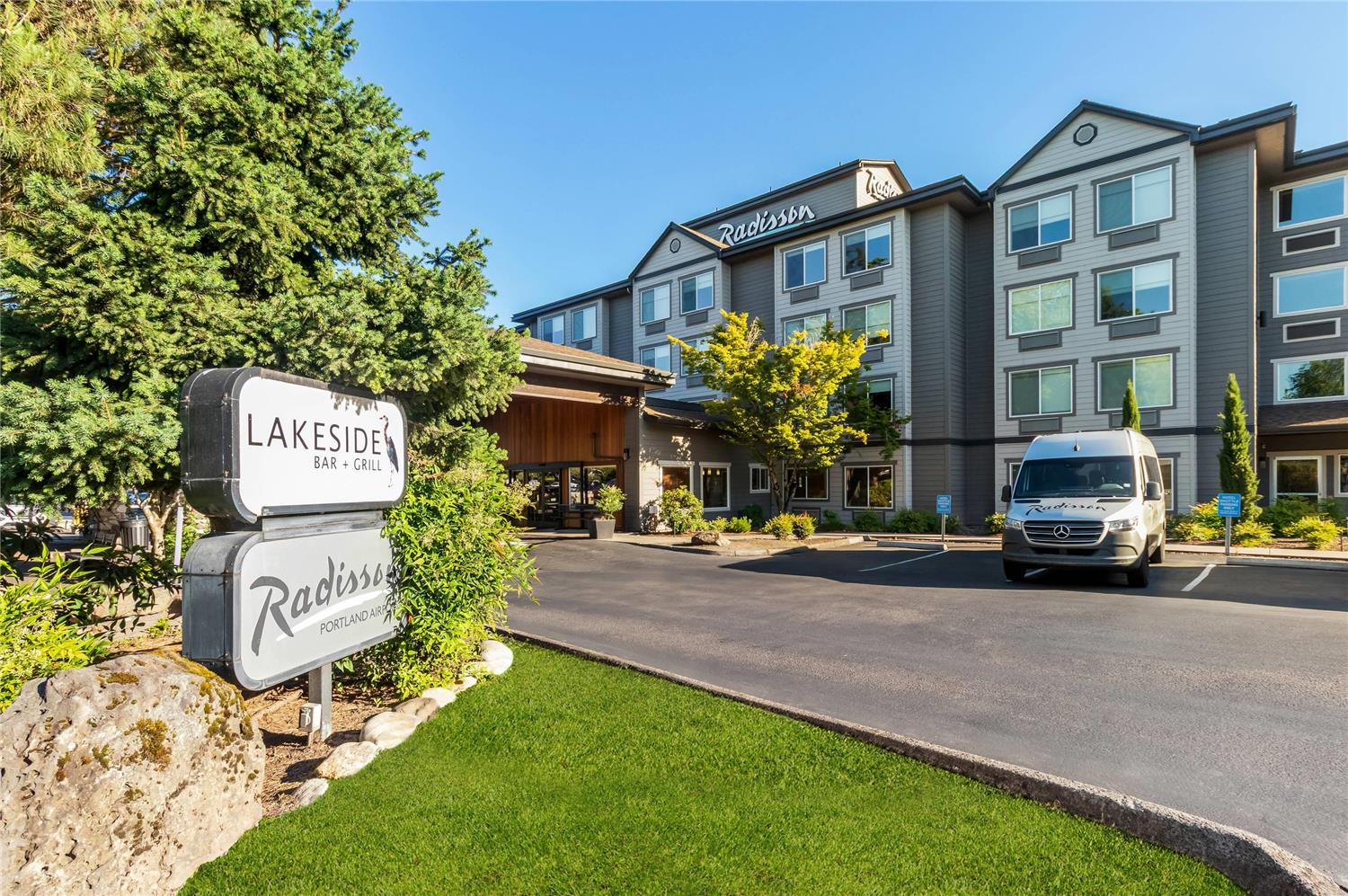 Radisson Hotel Portland Airport 45/51