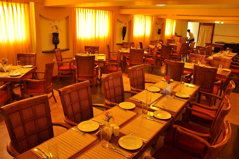 QUALITY INN SABARI RESORT 52/67