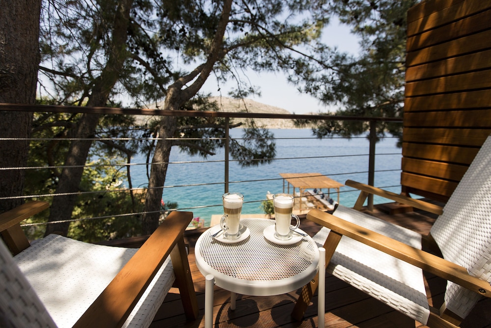 Miamai Hotel - Adults Only 35/50