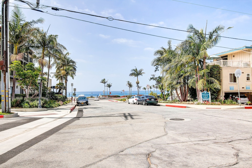 Motel6 Santa Barbara, CA - Beach 30/37