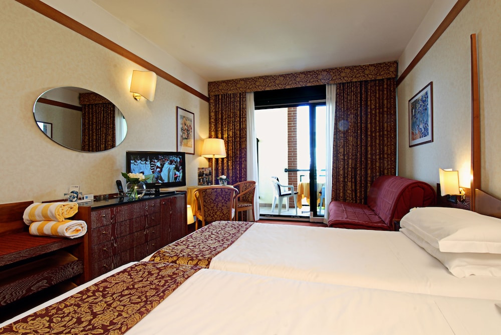 Hotel Du Lac et Bellevue 26/63