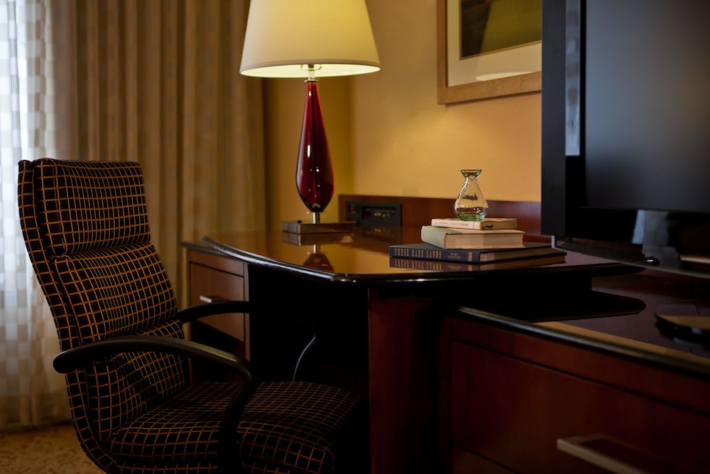 Hyatt Regency Coralville 54/66