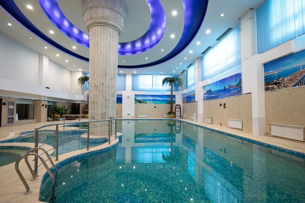 Beijing Palace Soluxe Hotel Astana 25/50