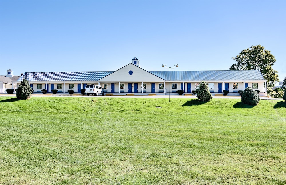 Motel6 Harrisonburg, VA - South 41/47