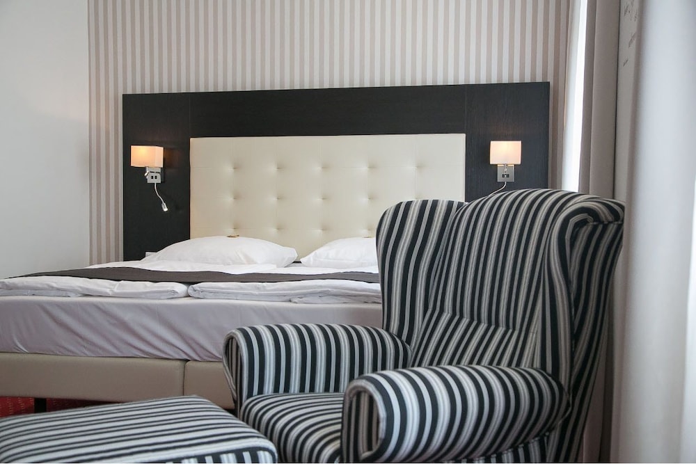 Hotel Herbst GmbH 5/33