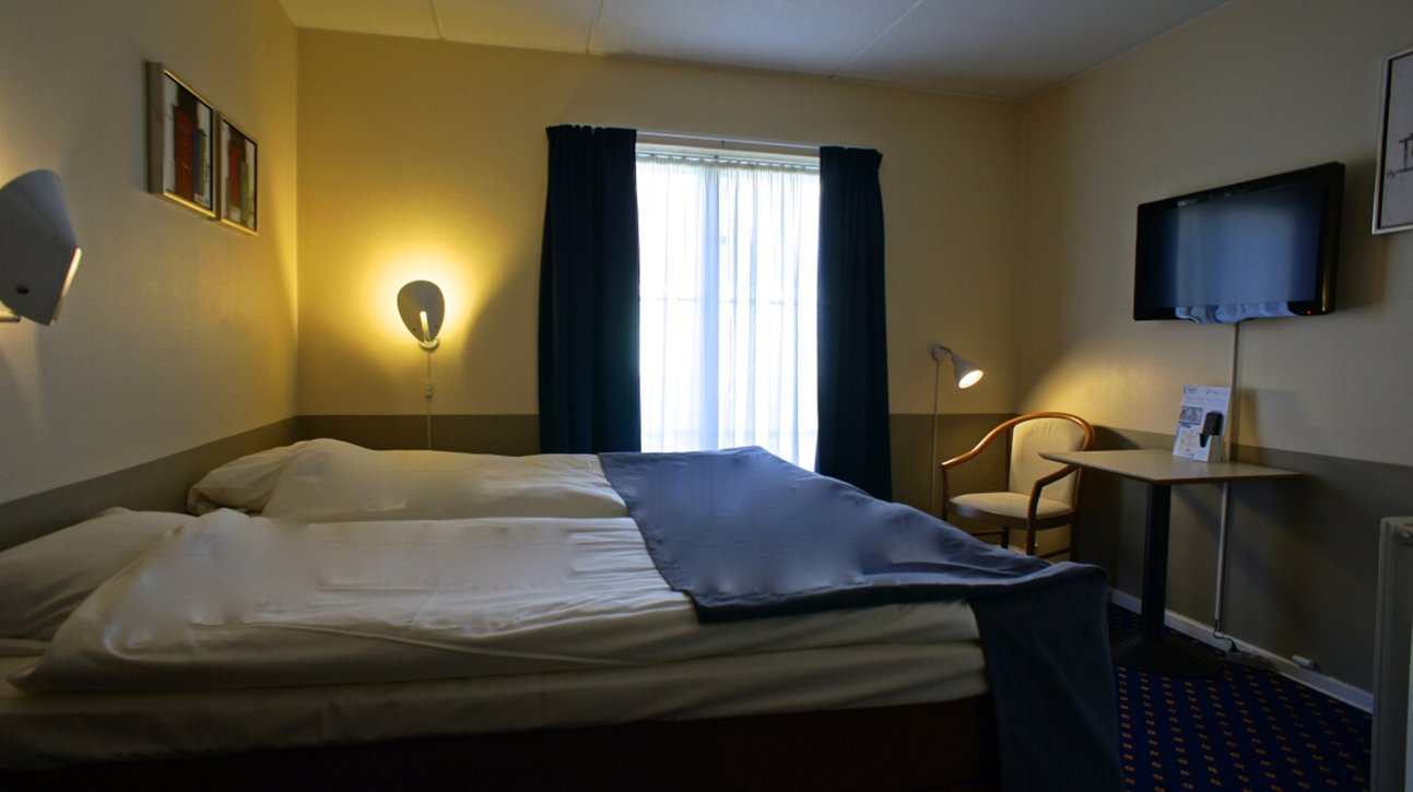 Hotel Årslev Kro 7/43
