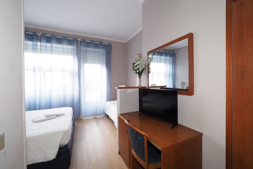 Hotel Laura 43/55