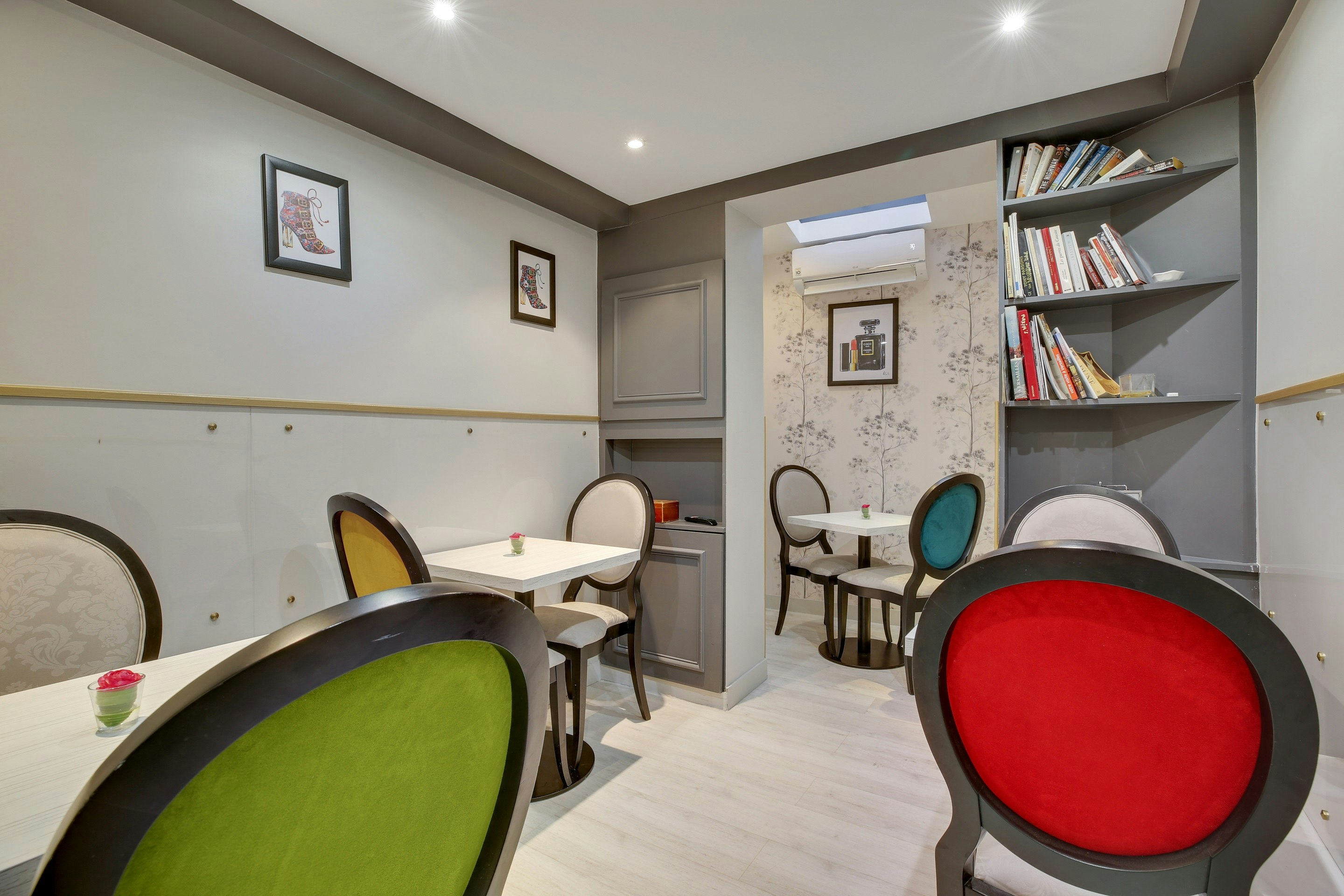 Hotel Riviera Elysees 74/95
