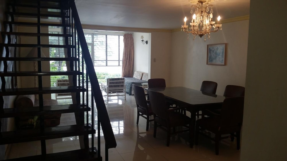 Court Manor at Montego Bay Club 24/50