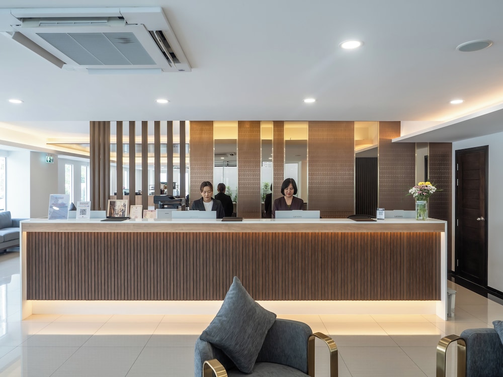 Samutprakarn Hotel 2/44