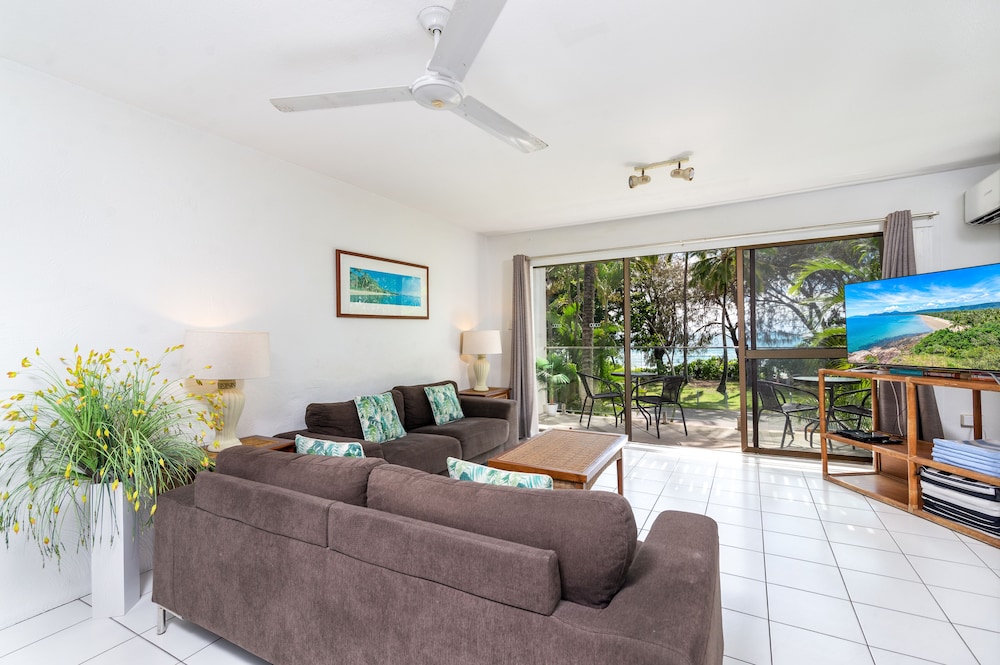 Latitude 16 Port Douglas Beachfront Terrace 15/50