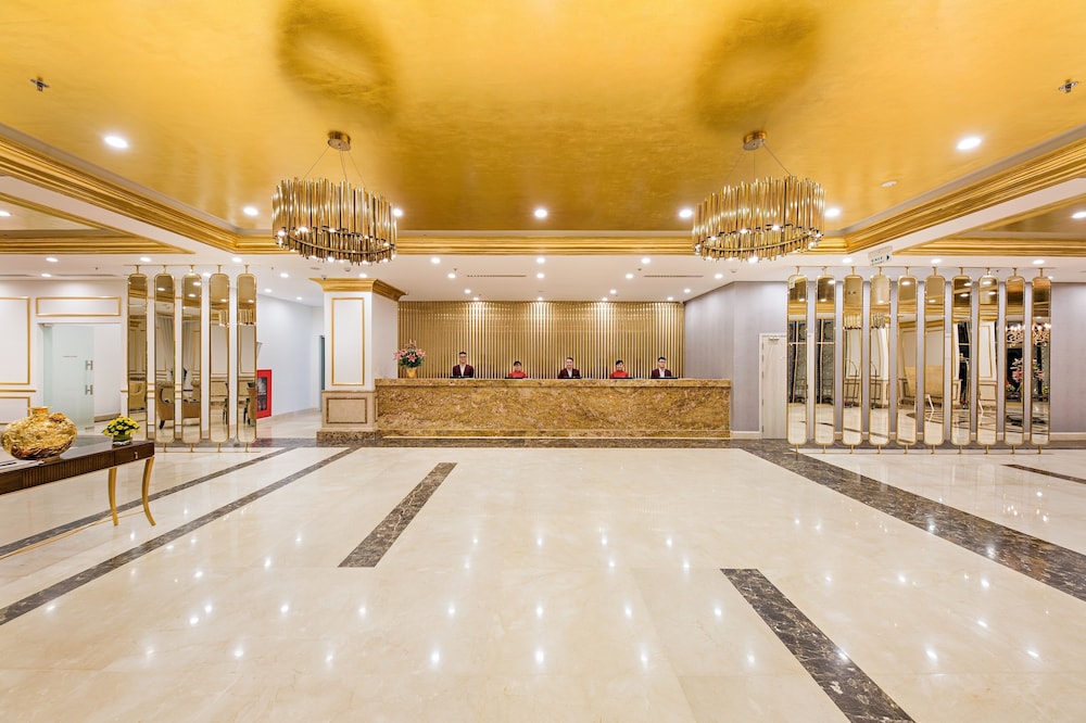Lobby at Wyndham Danang Golden Bay, DA NANG