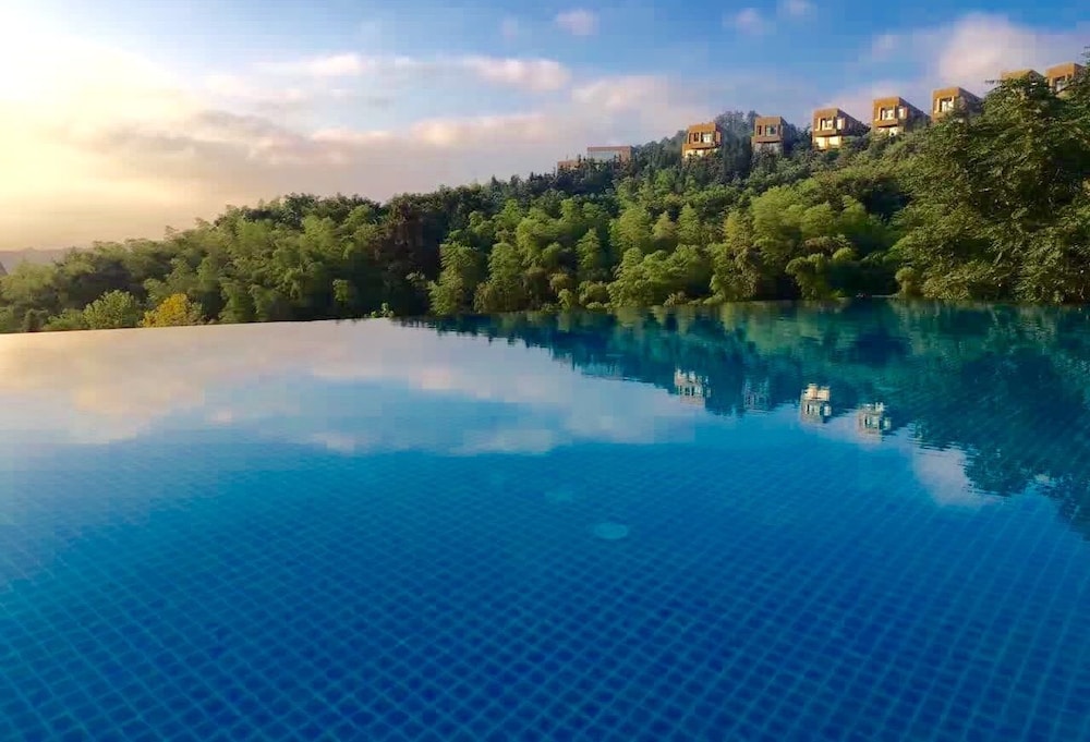 Meijie Mountain Hotspring Resort 37/43