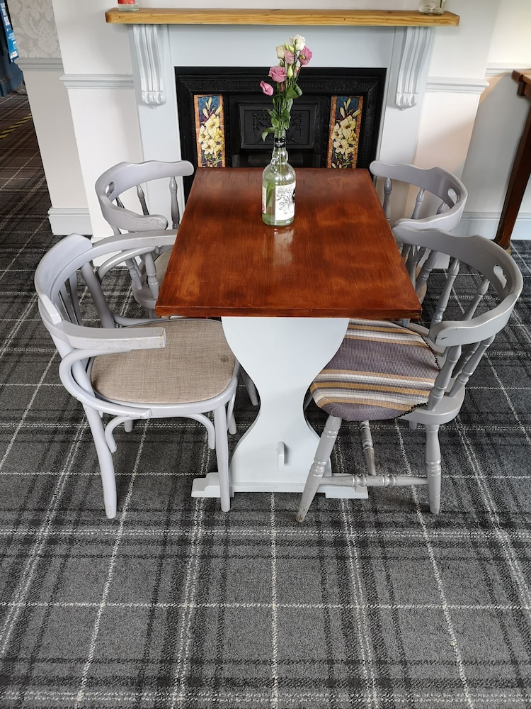 The Woolpack Inn 29/35