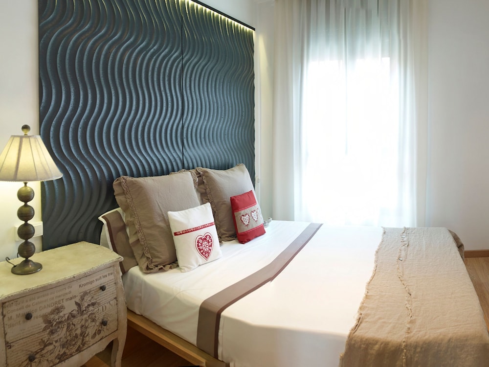 Apartments Hostemplo Suites 11/50