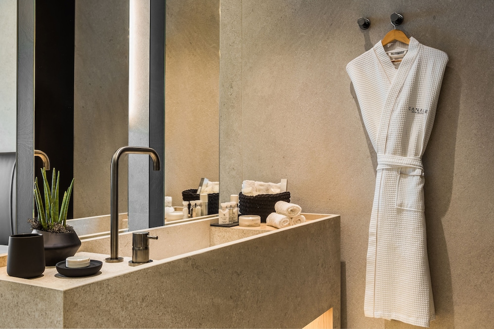 Canale Hotel & Suites - Adults Only 8/50