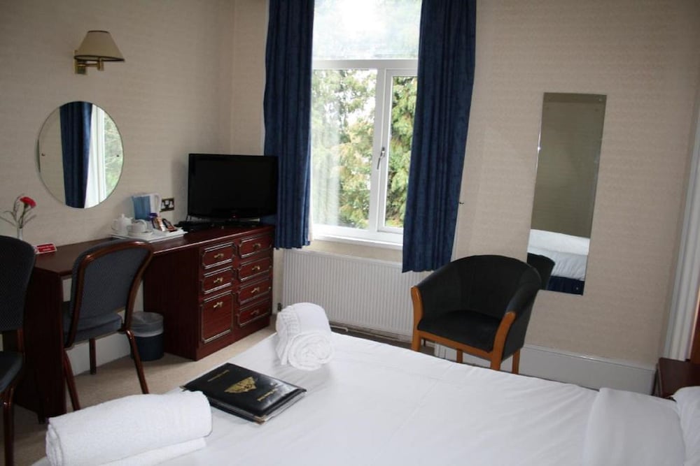 Uno Thames Hotel 38/50