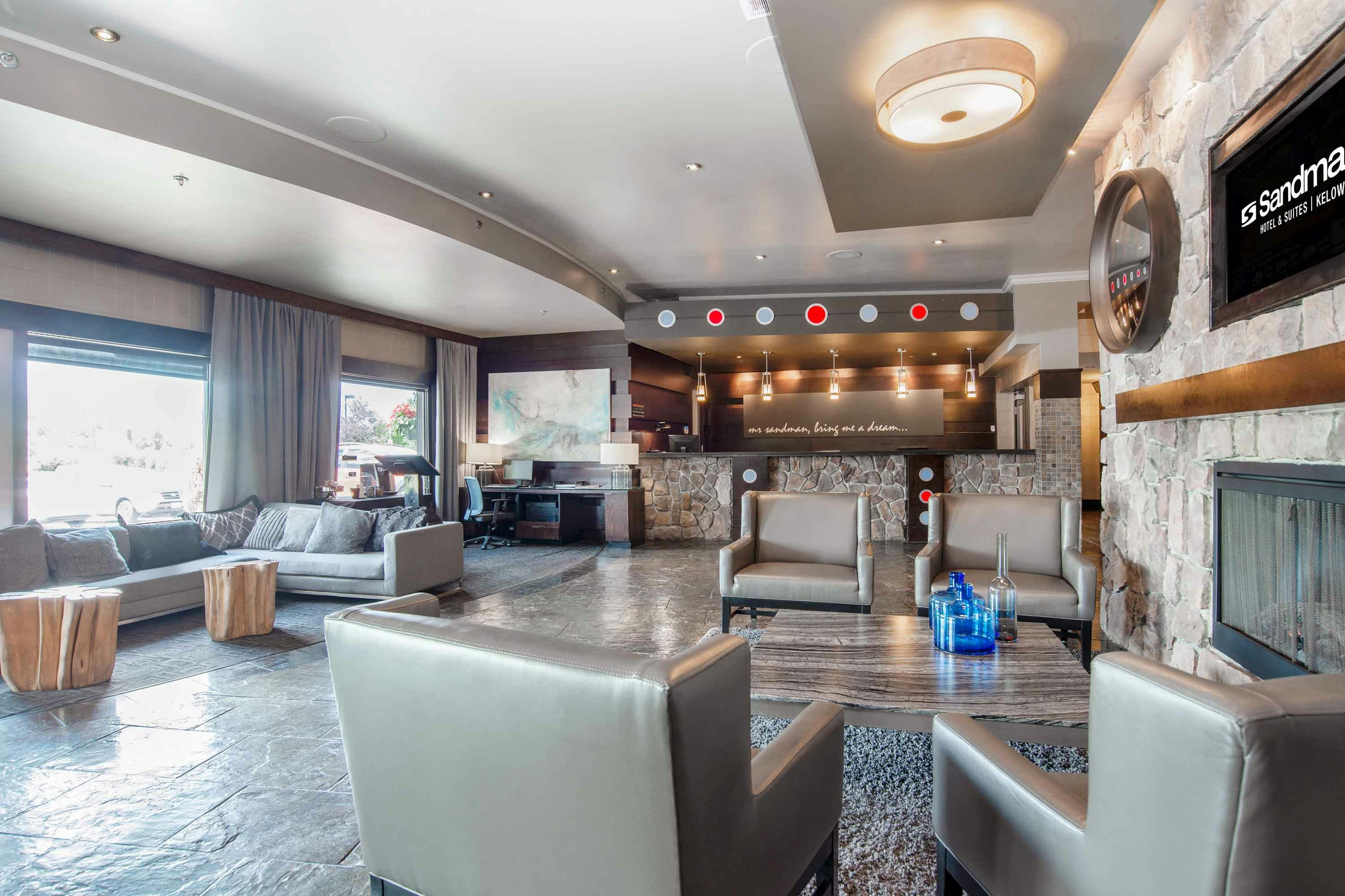 Sandman Hotel Kelowna 36/50