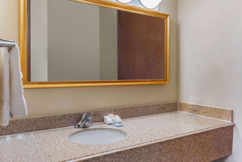 La Quinta Inn & Suites by Wyndham Las Cruces Organ Mountain 14/49