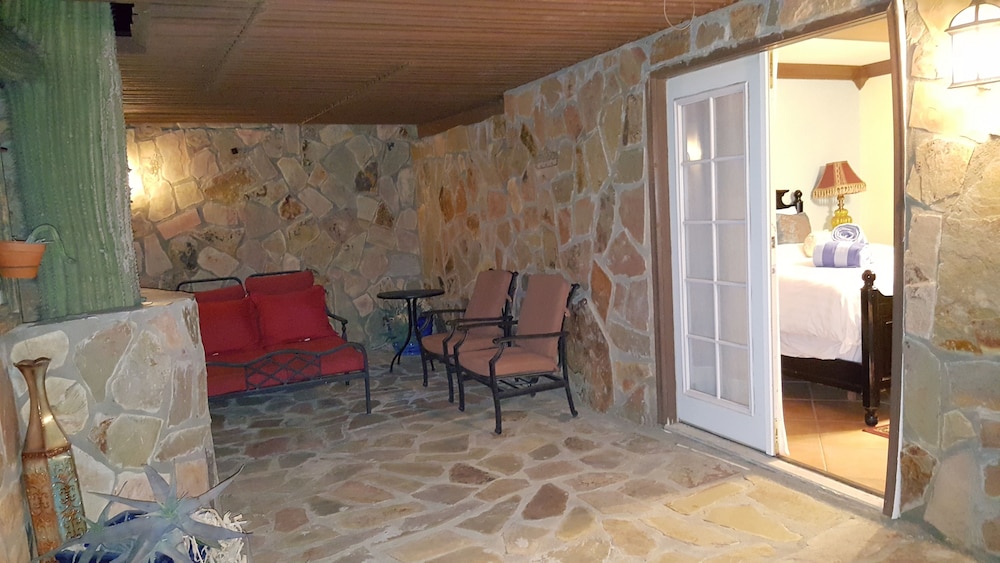 Tuscan Springs Hotel Spa 36/39