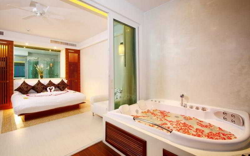 KC RESORT AND OVER WATER VILLAS 36/41