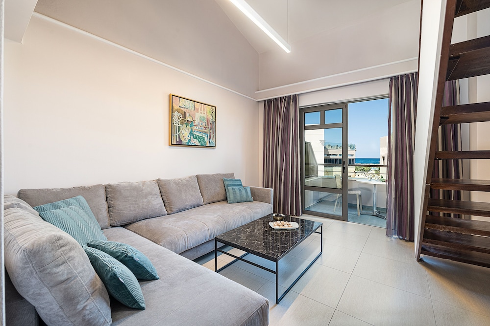 Porto Platanias Beach Resort & Spa 32/50