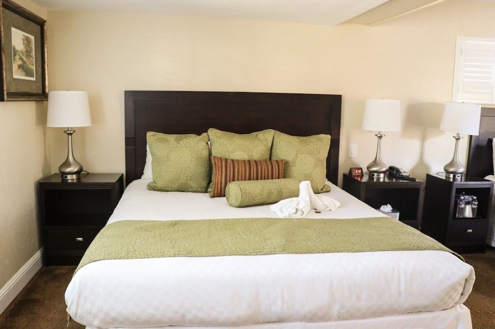 Country Inn Motel 25/48