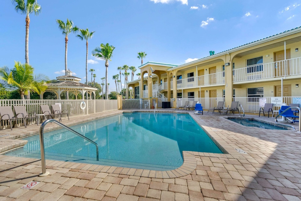 Quality Inn Bradenton North I-75 5/39