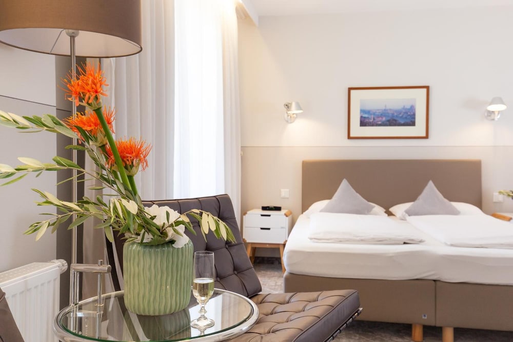 Hotel Franziskaner 24/52