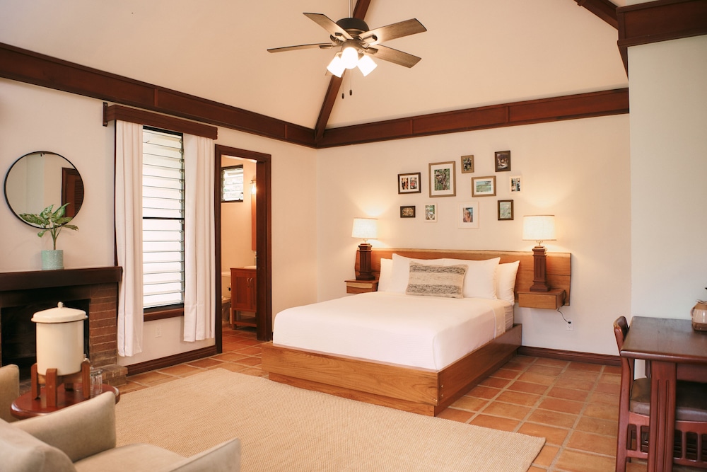 Garden Cottage, Queen Bed