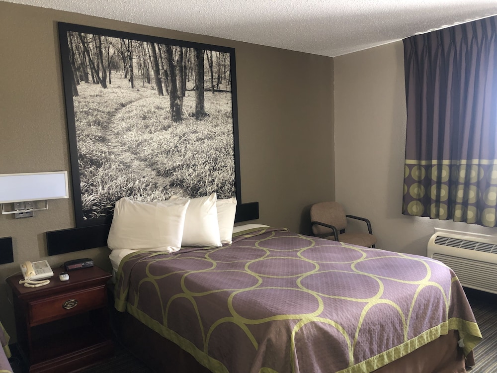 Quality Inn Neosho 11/25