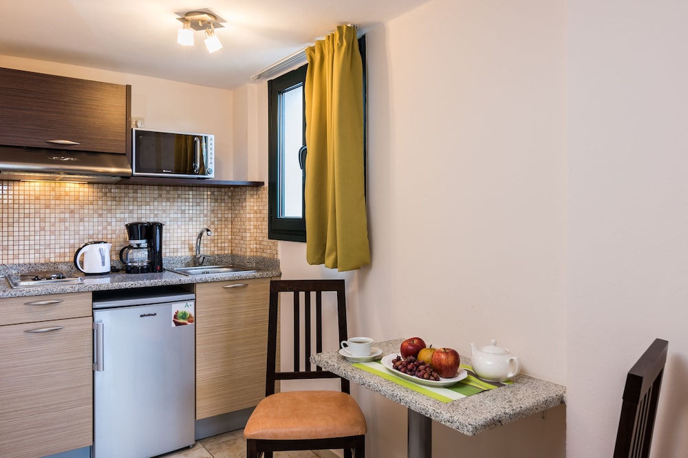 Pilots Villas Luxury Suites 30/48