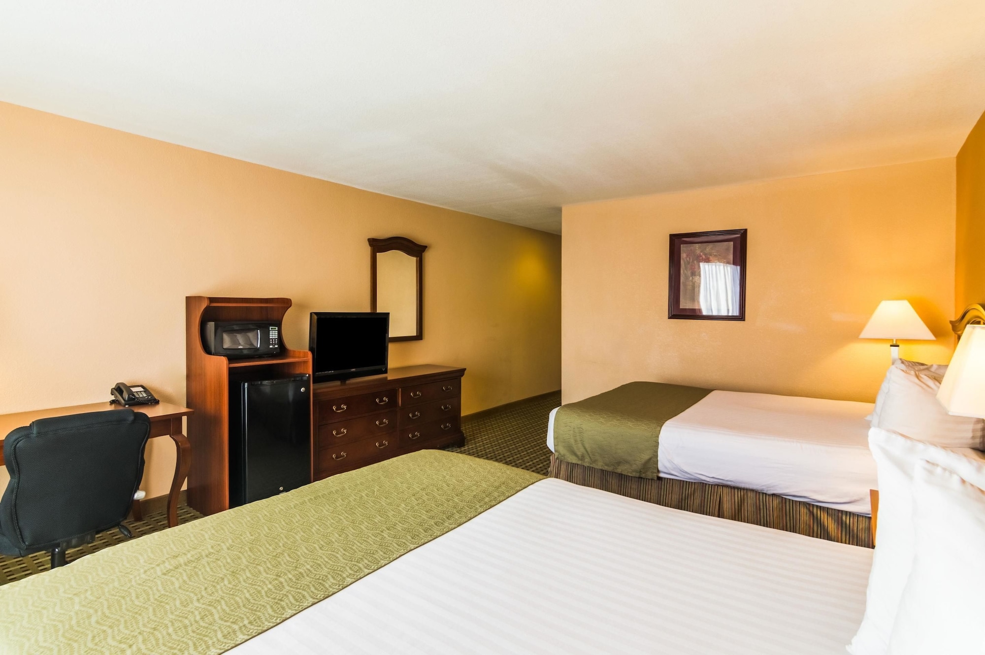 ROOM, 2 QUEEN BEDS