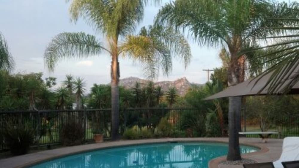 Coral Tree House 27/34