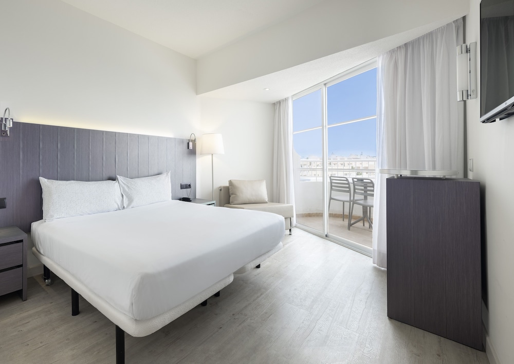 Innside Ibiza 20/64