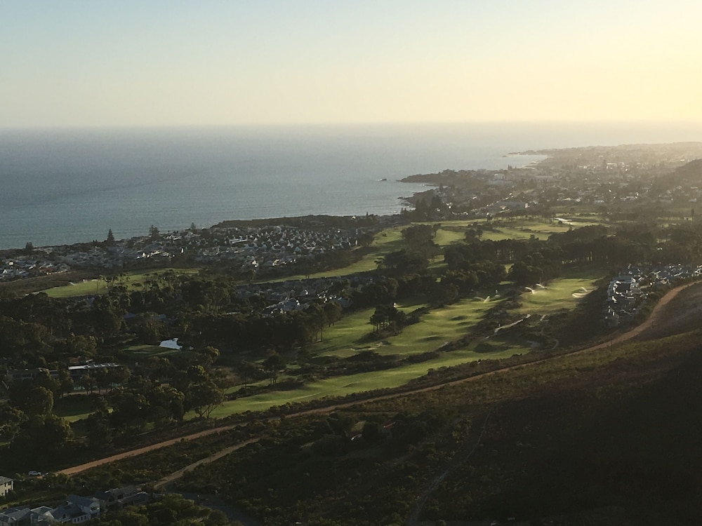 The Gables Hermanus 33/49
