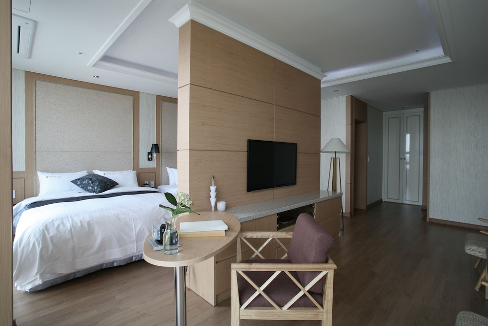 Benikea Hotel Yeosu 22/46