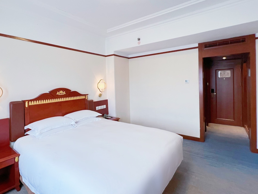 Hangzhou West Lake Xinqiao Hotel 10/50