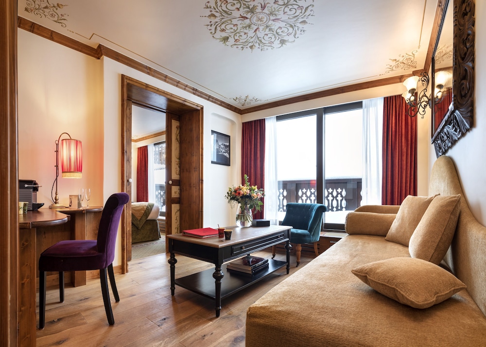 Hotel de la Loze 35/49